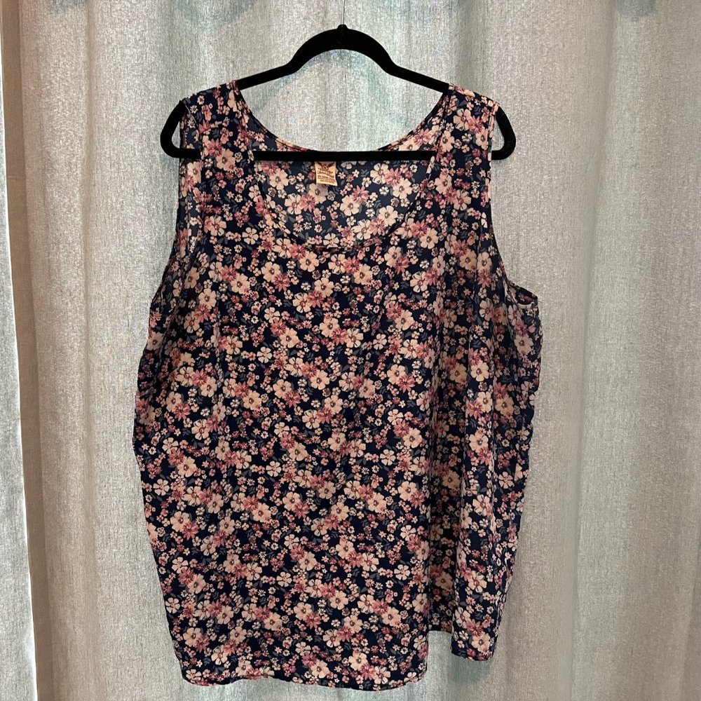 WalMart Faded Glory Blue Floral Tank Top Blouse Color/Blue Size/3X 22W-24W